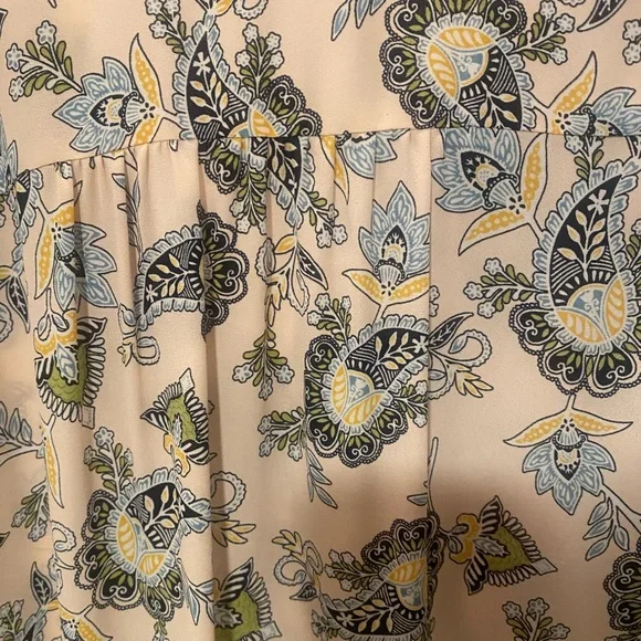 LOFT sleeveless blouse - Picture 4 of 6